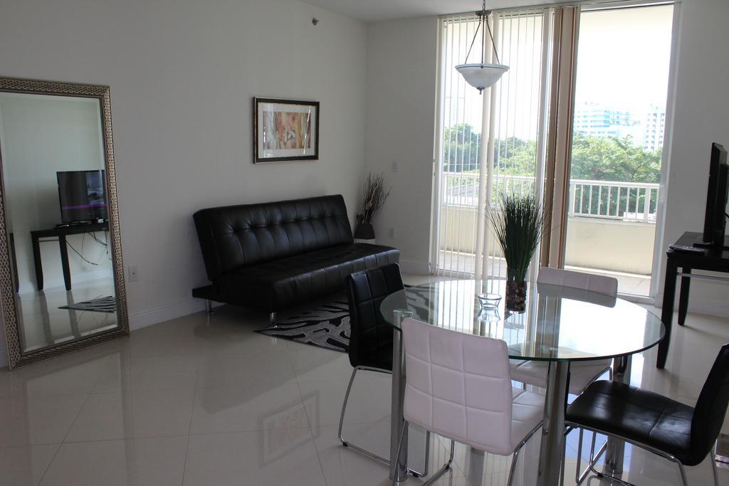 Lyx Suites At One Broadway In Brickell Miami Ngoại thất bức ảnh
