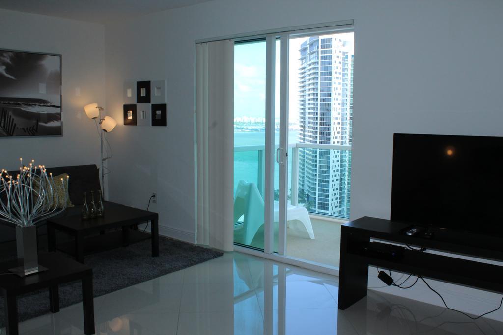 Lyx Suites At One Broadway In Brickell Miami Ngoại thất bức ảnh